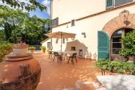 casale in vendita a Cascina