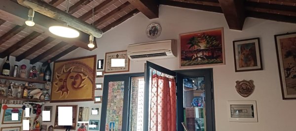 casale in vendita a Cascina