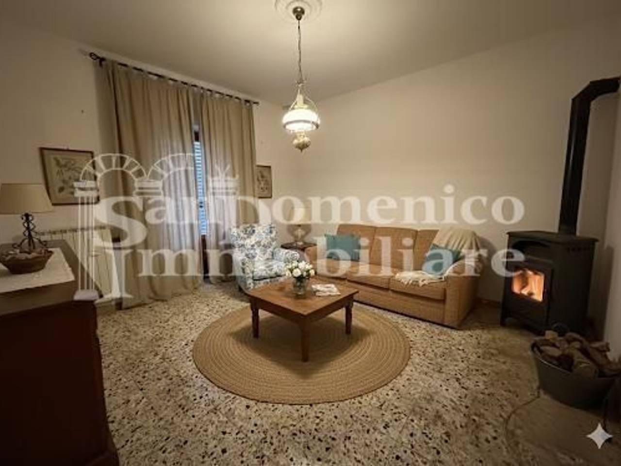 casa indipendente in vendita a Cascina in zona Navacchio