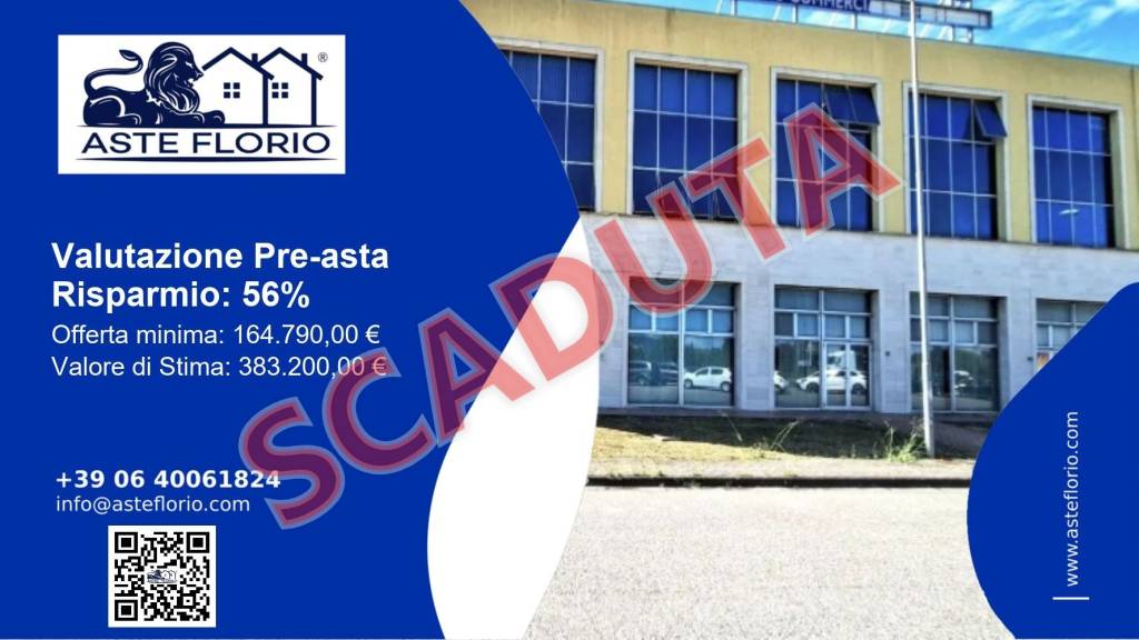casale in vendita a Cascina