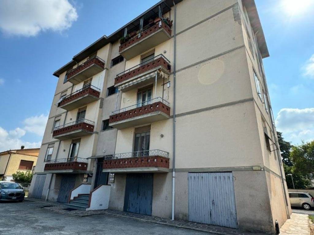 appartamento in vendita a Cascina in zona Navacchio