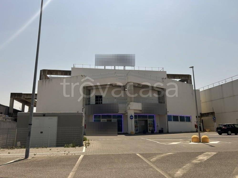 casale in vendita a Cascina