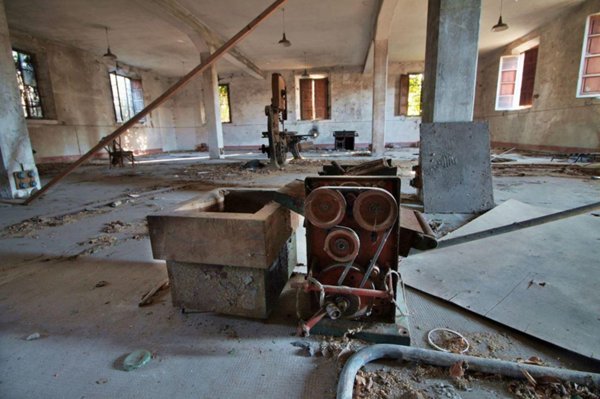 casale in vendita a Cascina