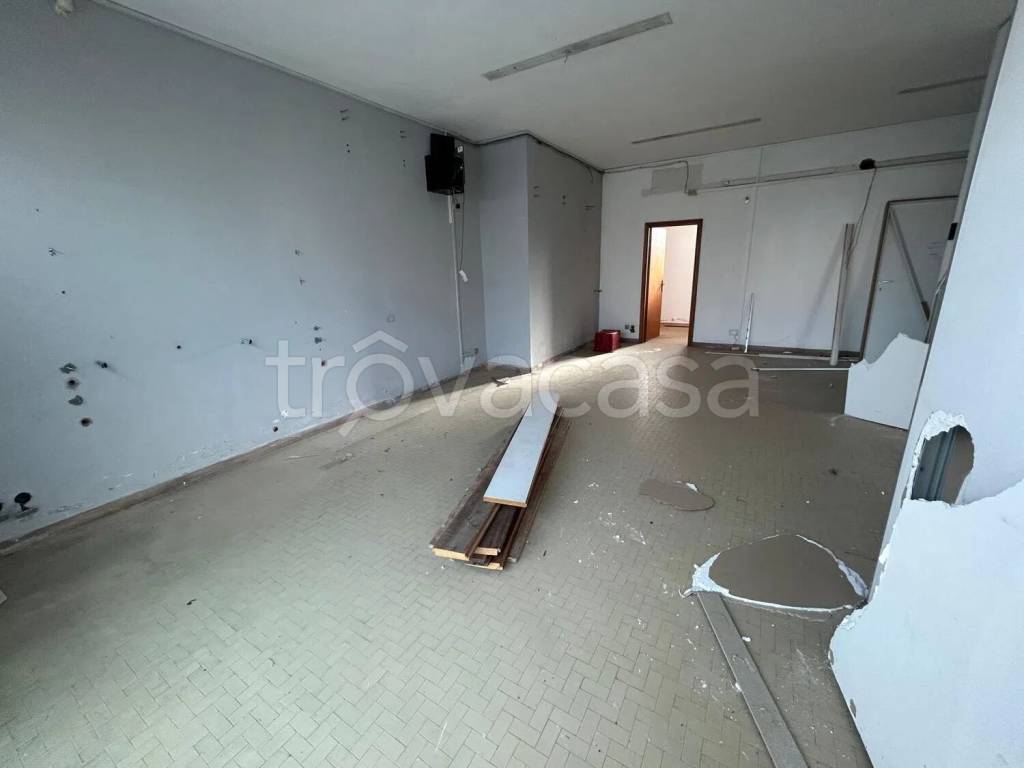 casale in vendita a Cascina