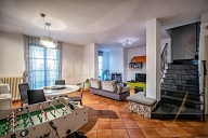 casa indipendente in vendita a Cascina in zona Latignano