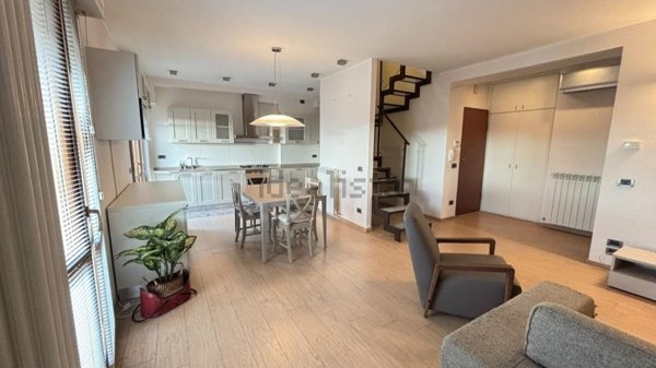 appartamento in vendita a Cascina