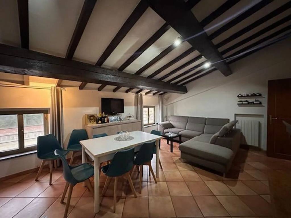 appartamento in vendita a Cascina