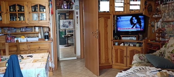 casale in vendita a Cascina