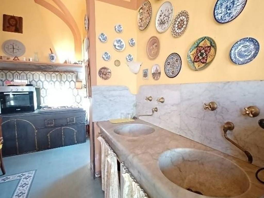 casa indipendente in vendita a Cascina in zona Navacchio