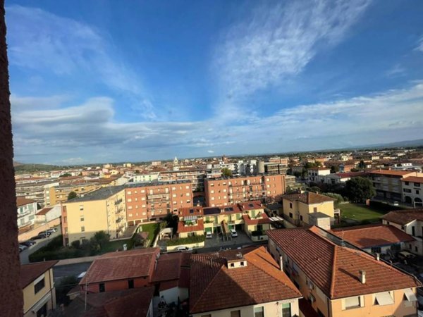 appartamento in vendita a Cascina