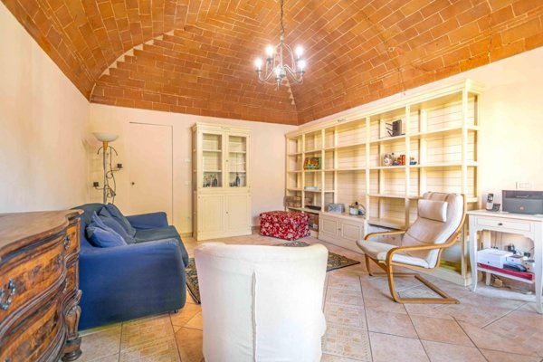 casa indipendente in vendita a Cascina in zona Musigliano