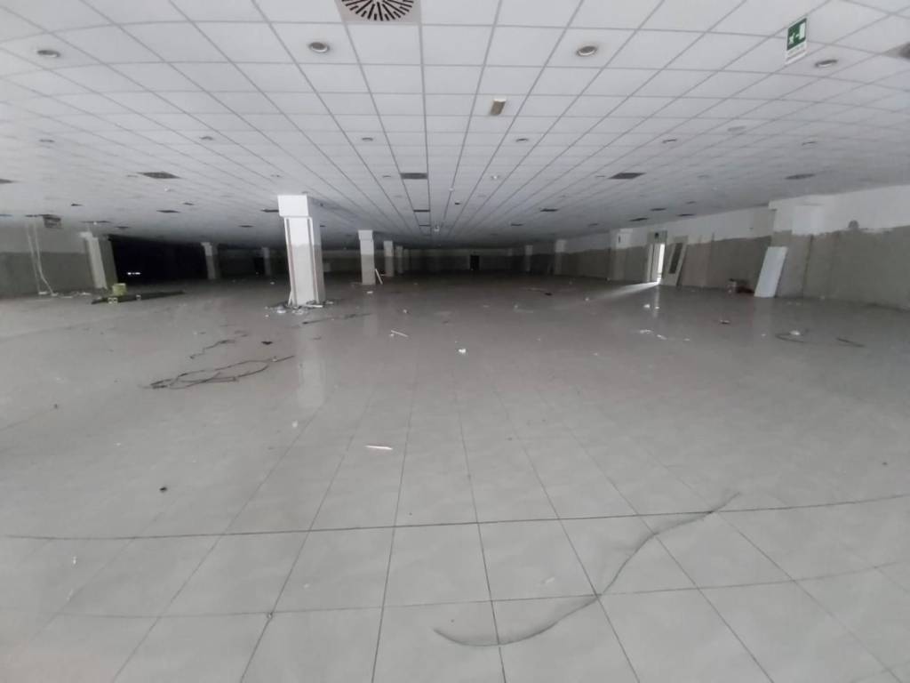 casale in vendita a Cascina