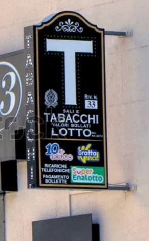 negozio in vendita a Cascina