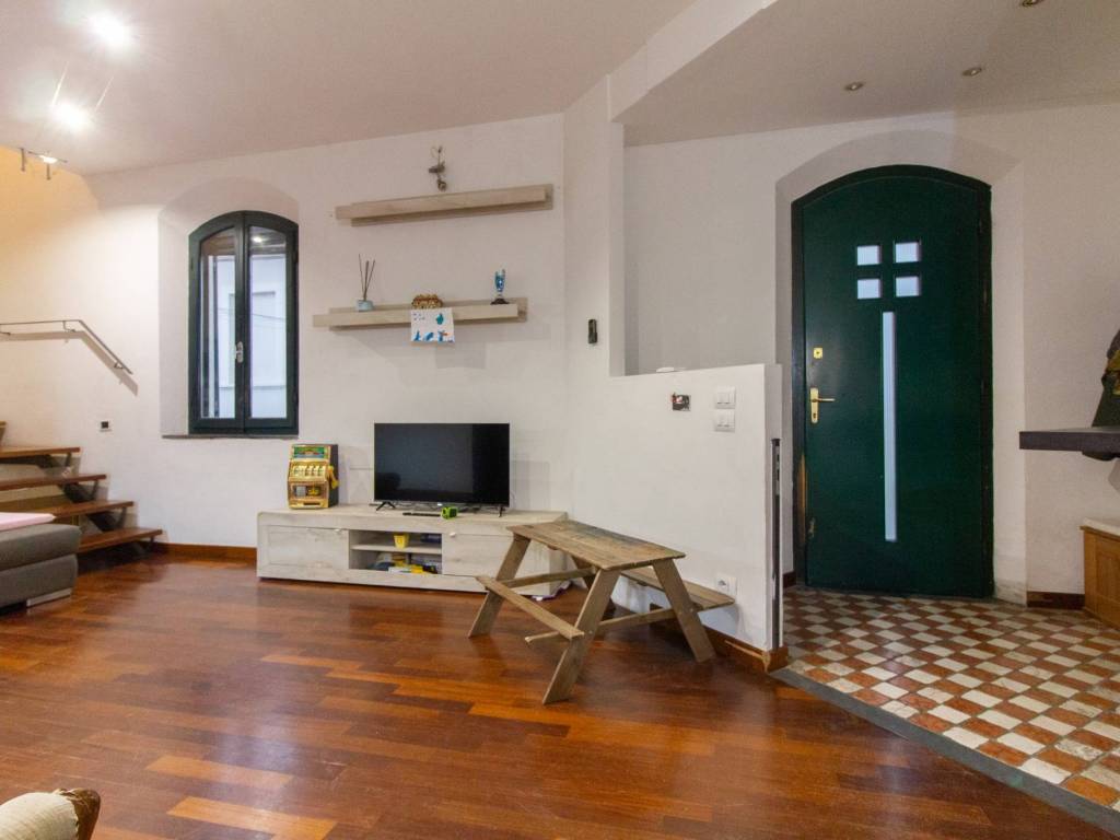 appartamento in vendita a Cascina