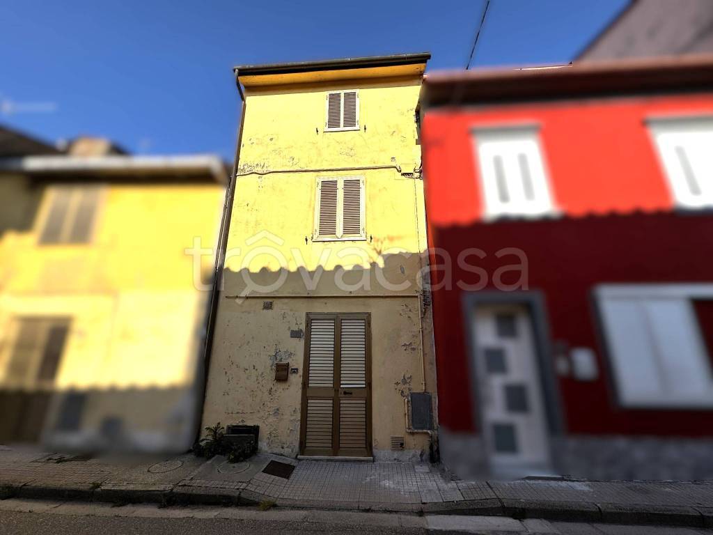 casa indipendente in vendita a Cascina in zona San Casciano