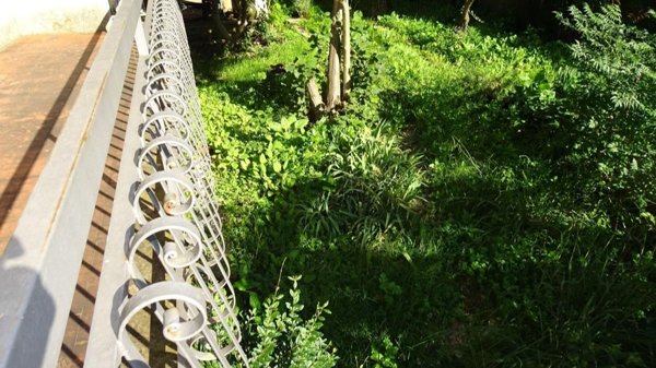 casa indipendente in vendita a Cascina