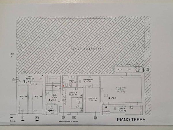 casa indipendente in vendita a Cascina