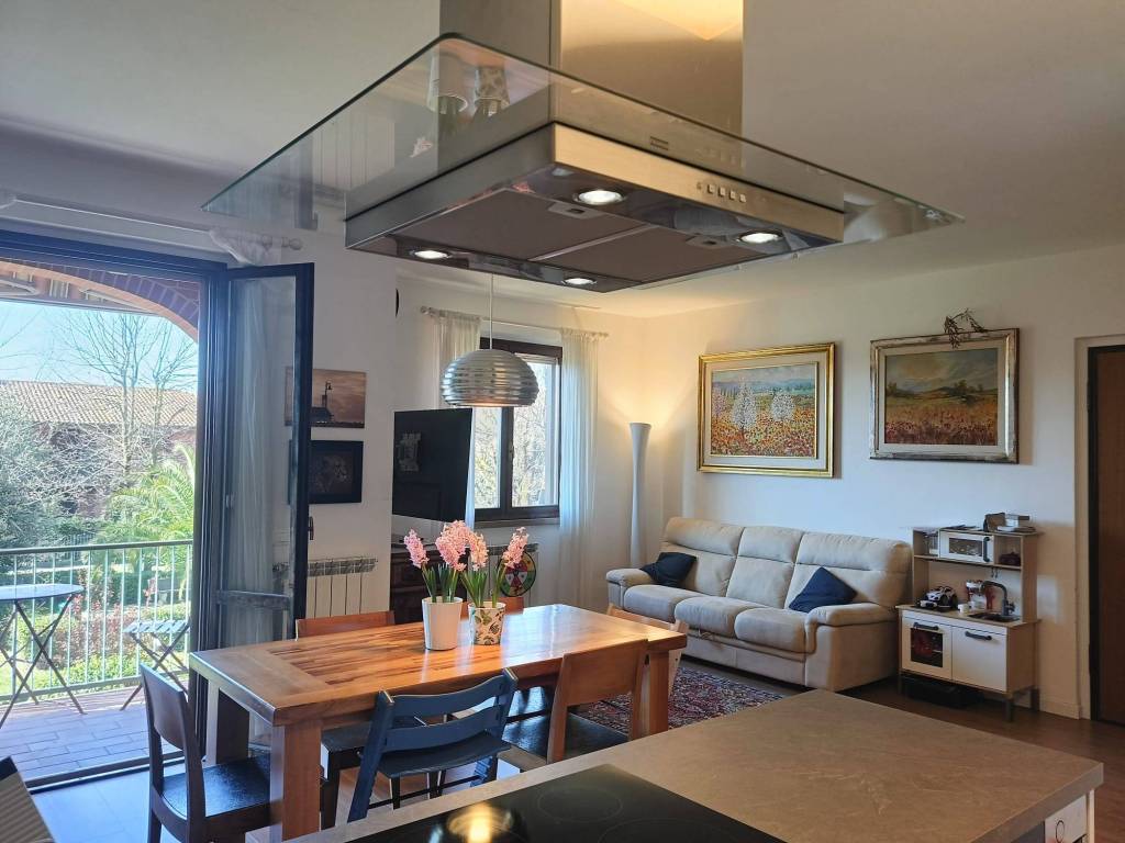 appartamento in vendita a Cascina in zona Navacchio