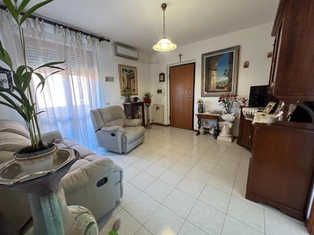 appartamento in vendita a Cascina