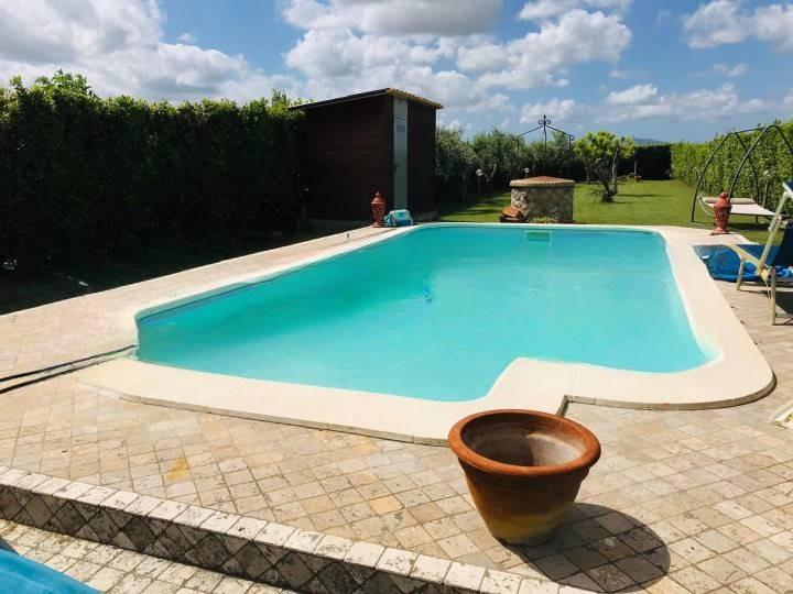 casa indipendente in vendita a Cascina in zona San Giorgio