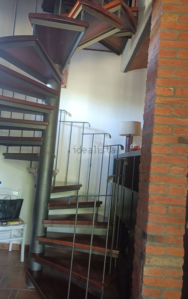 casale in vendita a Cascina