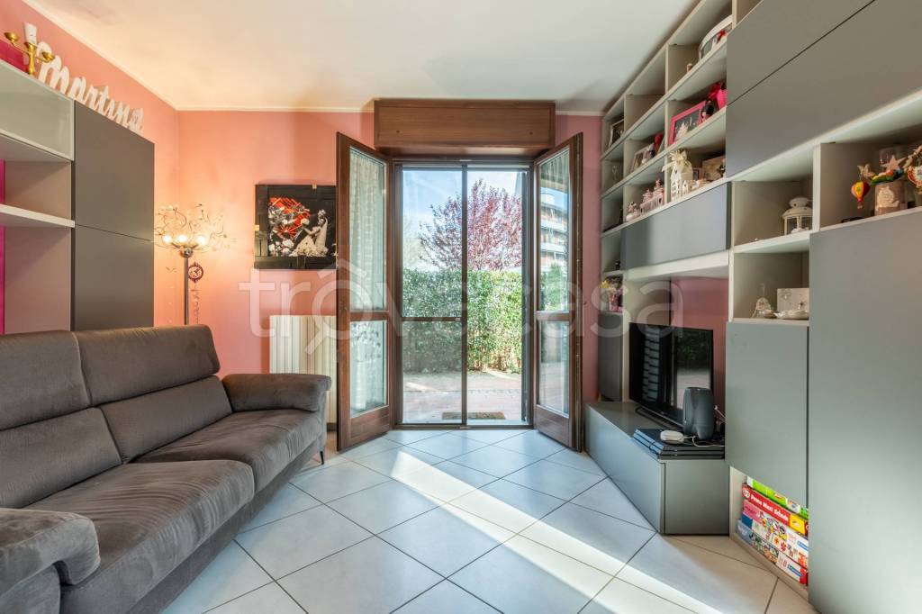 appartamento in vendita a Cascina