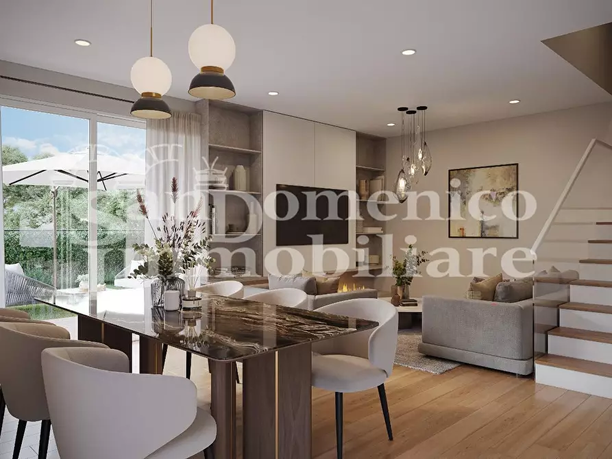 casa indipendente in vendita a Cascina in zona Visignano