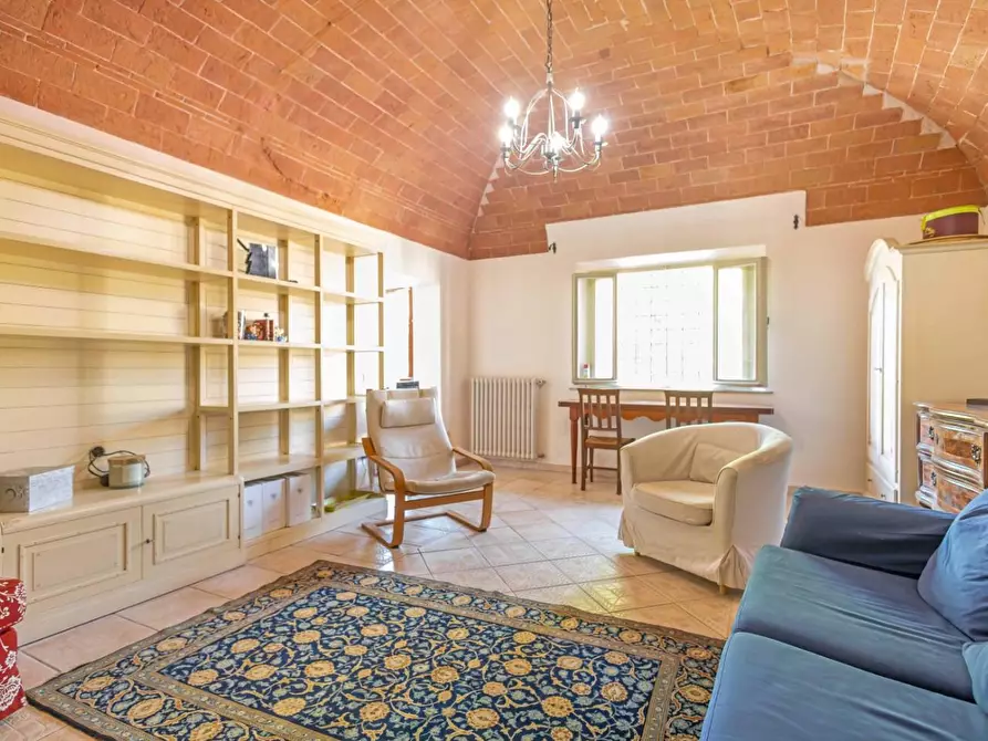 casa indipendente in vendita a Cascina in zona Musigliano