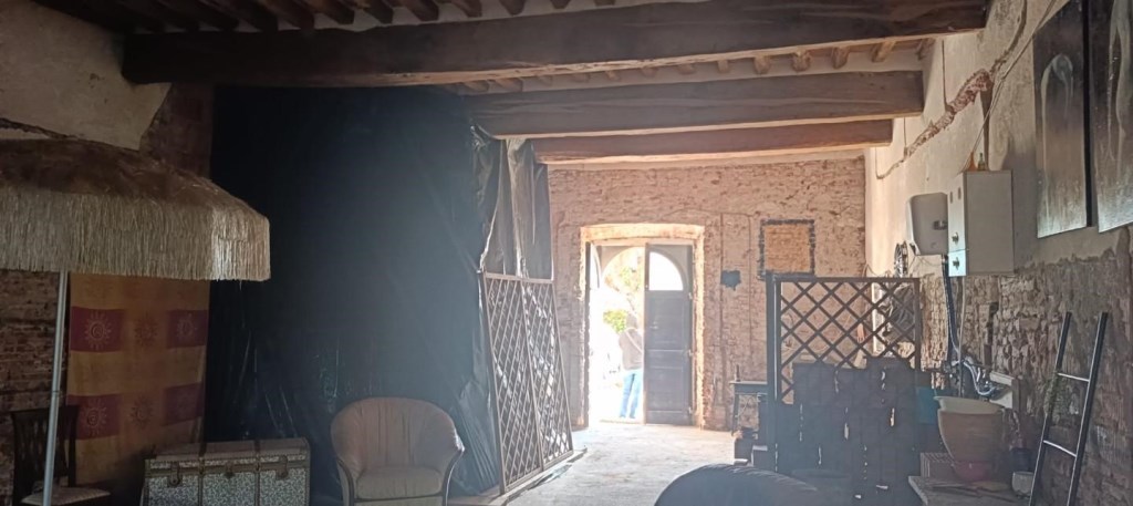 casale in vendita a Cascina