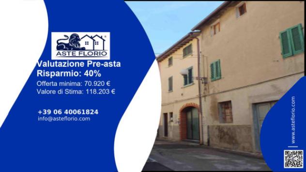 casale in vendita a Cascina