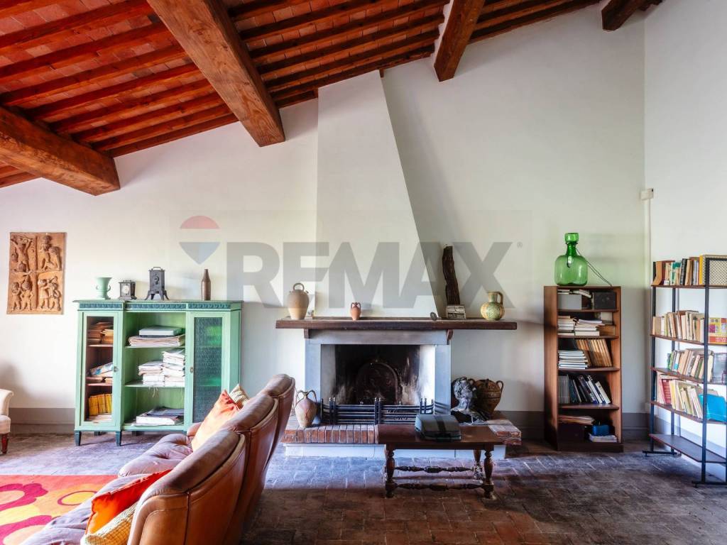 casa indipendente in vendita a Cascina in zona Navacchio