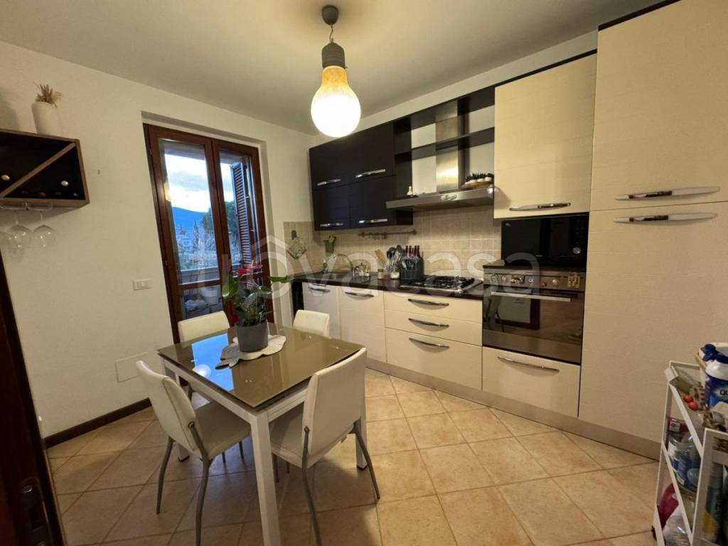 appartamento in vendita a Cascina in zona Navacchio