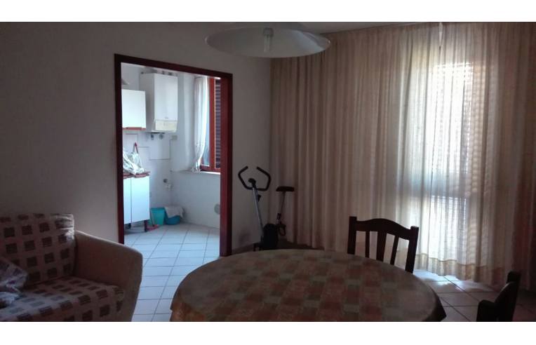 casa indipendente in vendita a Cascina