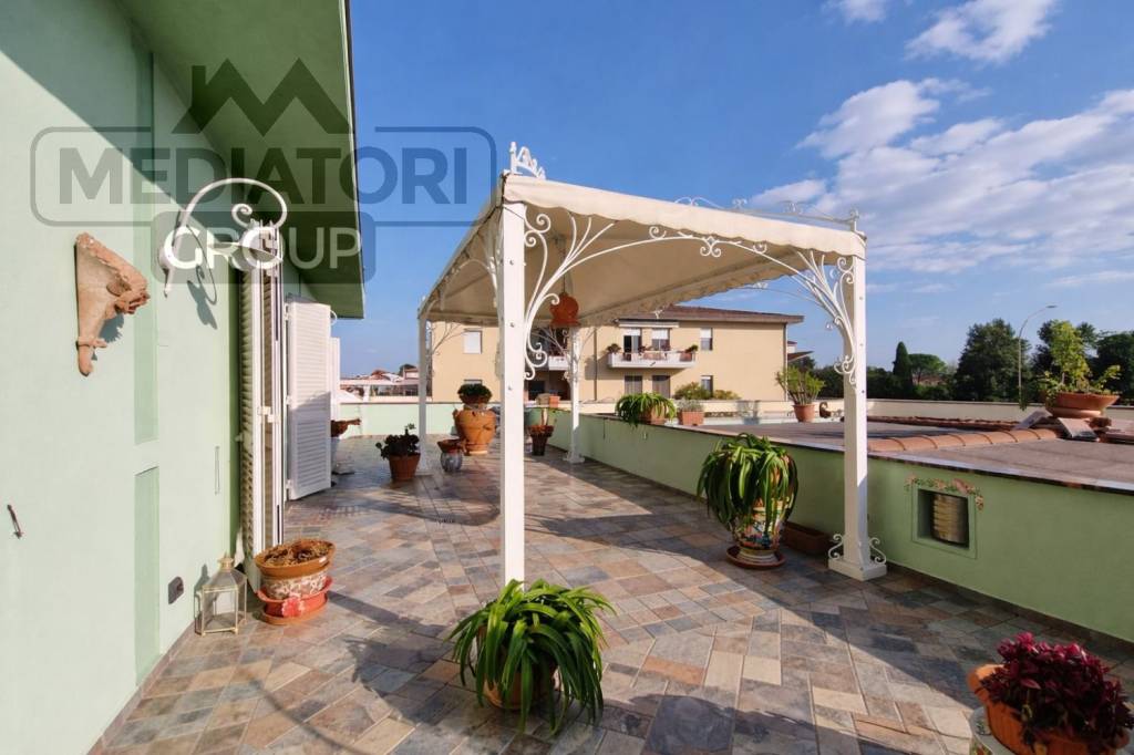 appartamento in vendita a Cascina in zona San Casciano