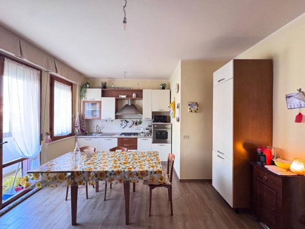 appartamento in vendita a Cascina