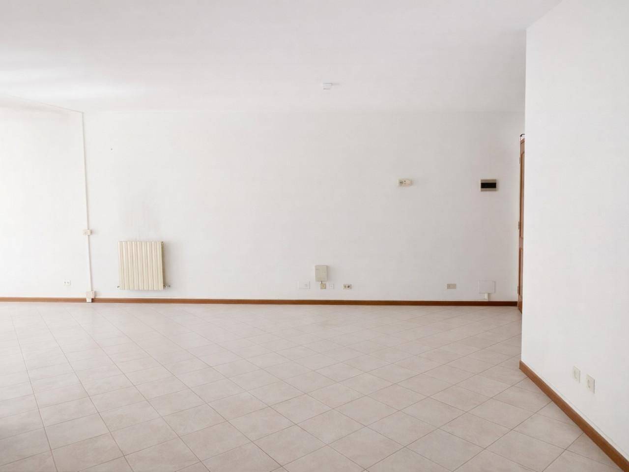 appartamento in vendita a Cascina