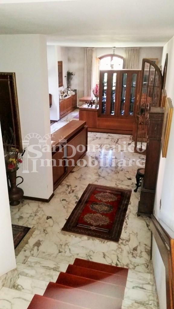 casa indipendente in vendita a Cascina in zona San Casciano