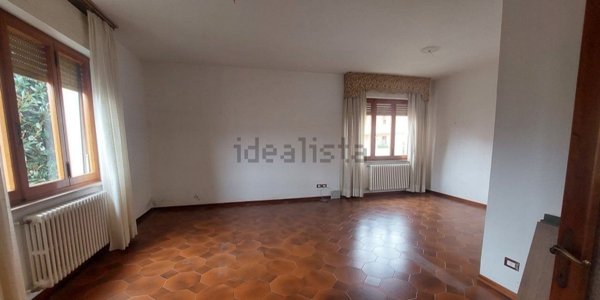 casa indipendente in vendita a Cascina in zona Navacchio