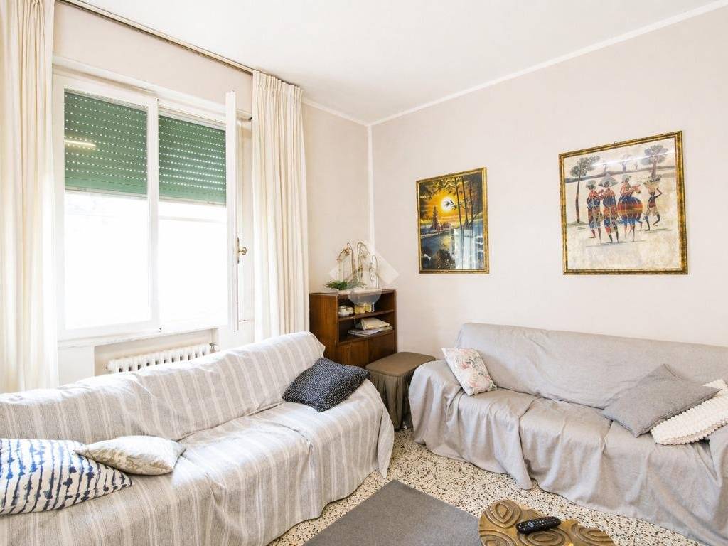 appartamento in vendita a Cascina