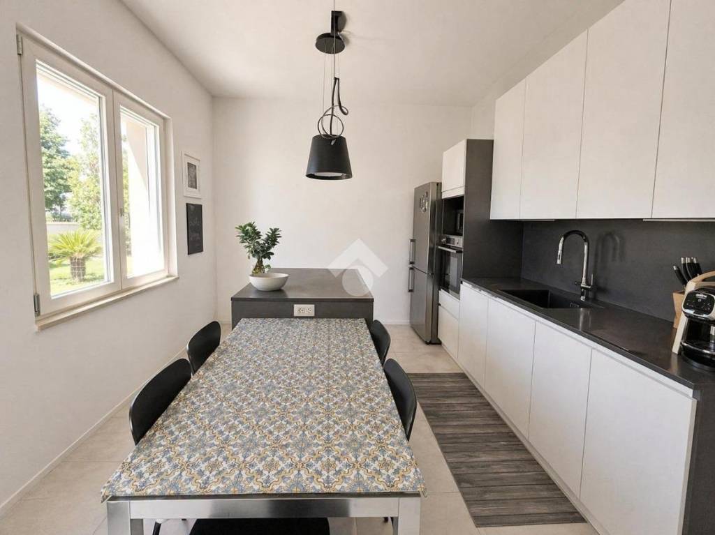 casa indipendente in vendita a Cascina in zona Musigliano