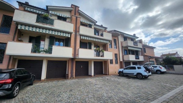 appartamento in vendita a Cascina