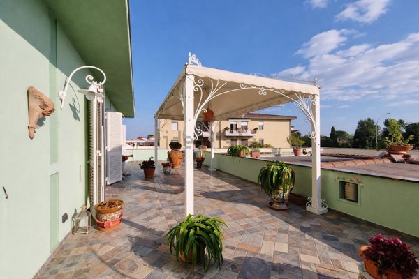 appartamento in vendita a Cascina in zona San Frediano a Settimo