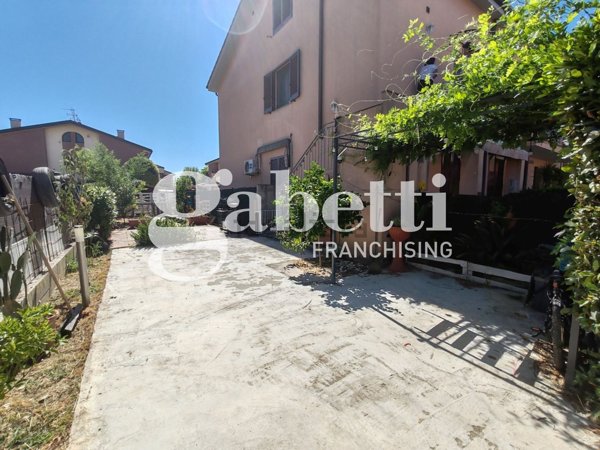 appartamento in vendita a Cascina