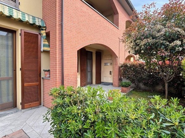 appartamento in vendita a Cascina in zona Titignano