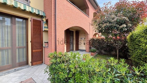 appartamento in vendita a Cascina in zona Titignano