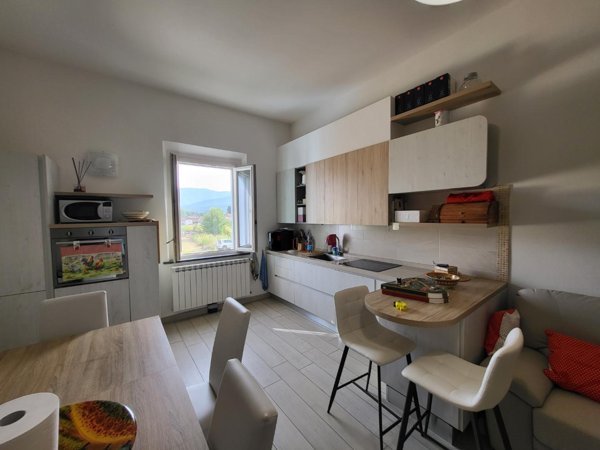 appartamento in vendita a Cascina in zona Casciavola