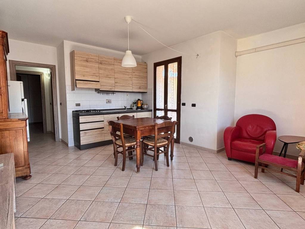 appartamento in vendita a Cascina