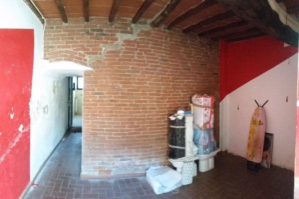 casale in vendita a Cascina