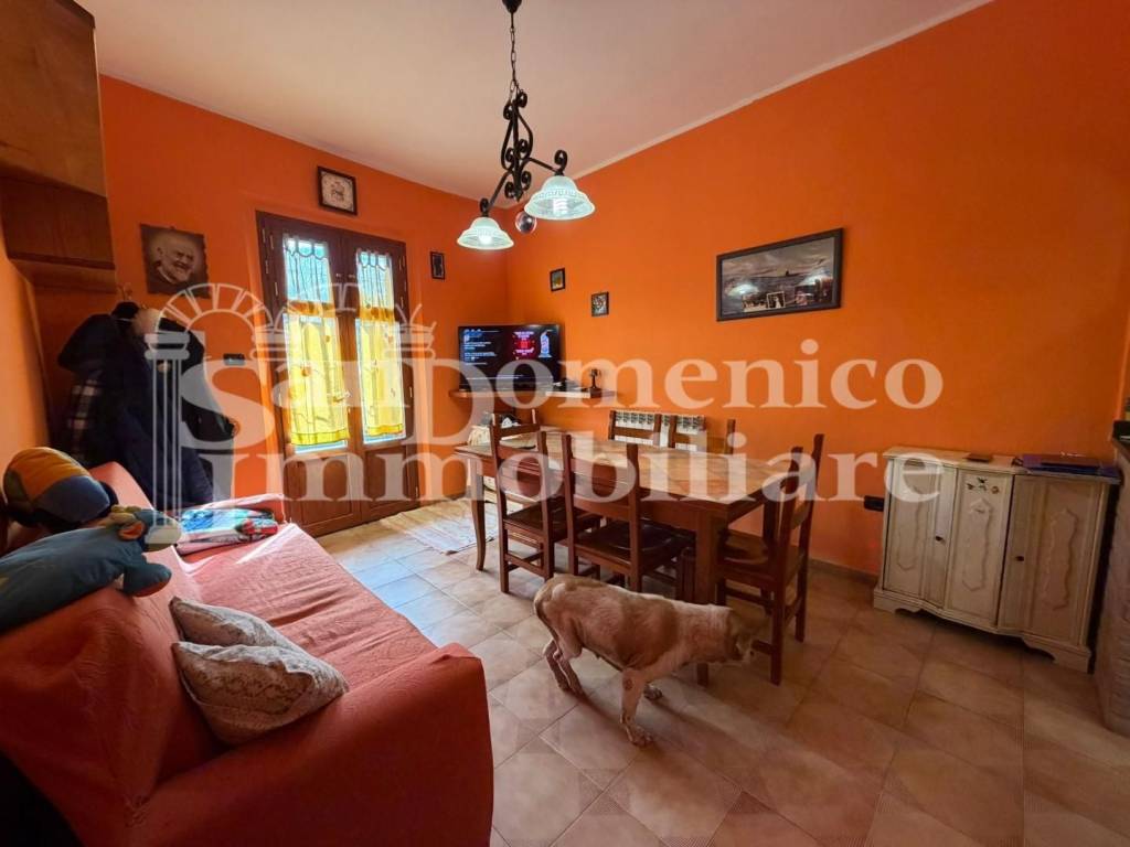 casa indipendente in vendita a Cascina in zona Navacchio