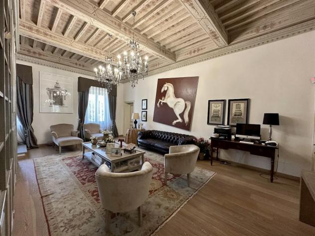 casa indipendente in vendita a Cascina
